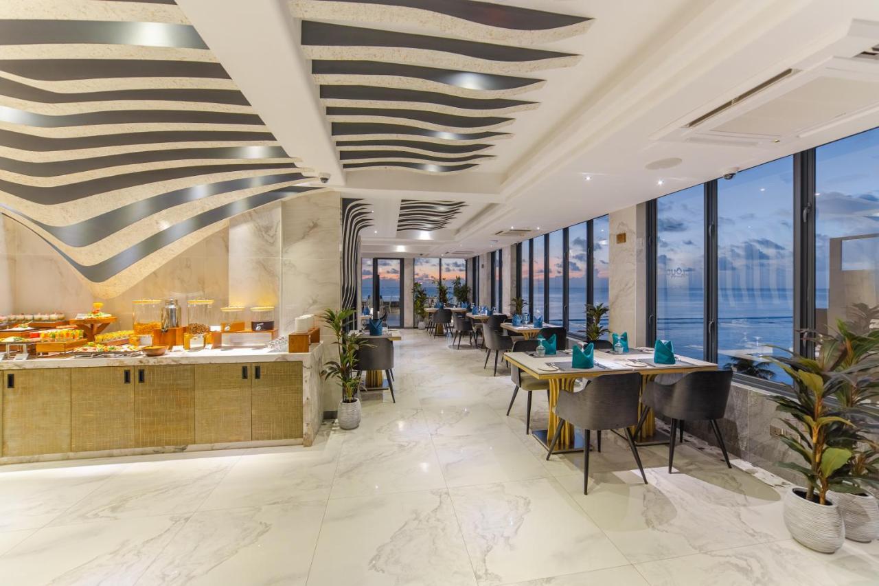 โฮเต็ล โอเชี่ยน แกรนด์ แอท ฮัลฮูเมล Hotel ฮุลฮูมาเล ภายนอก รูปภาพ